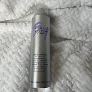 MONAT glossy shine mist